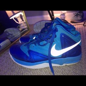 basketball shoes